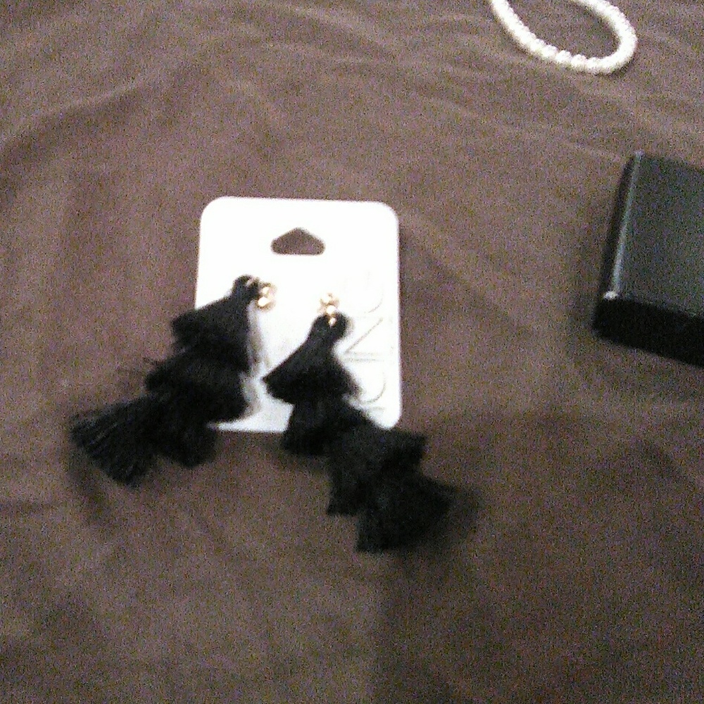 Earings